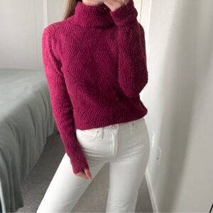 Sundance Sweater Womens small Fuchsia Champlain Turtleneck